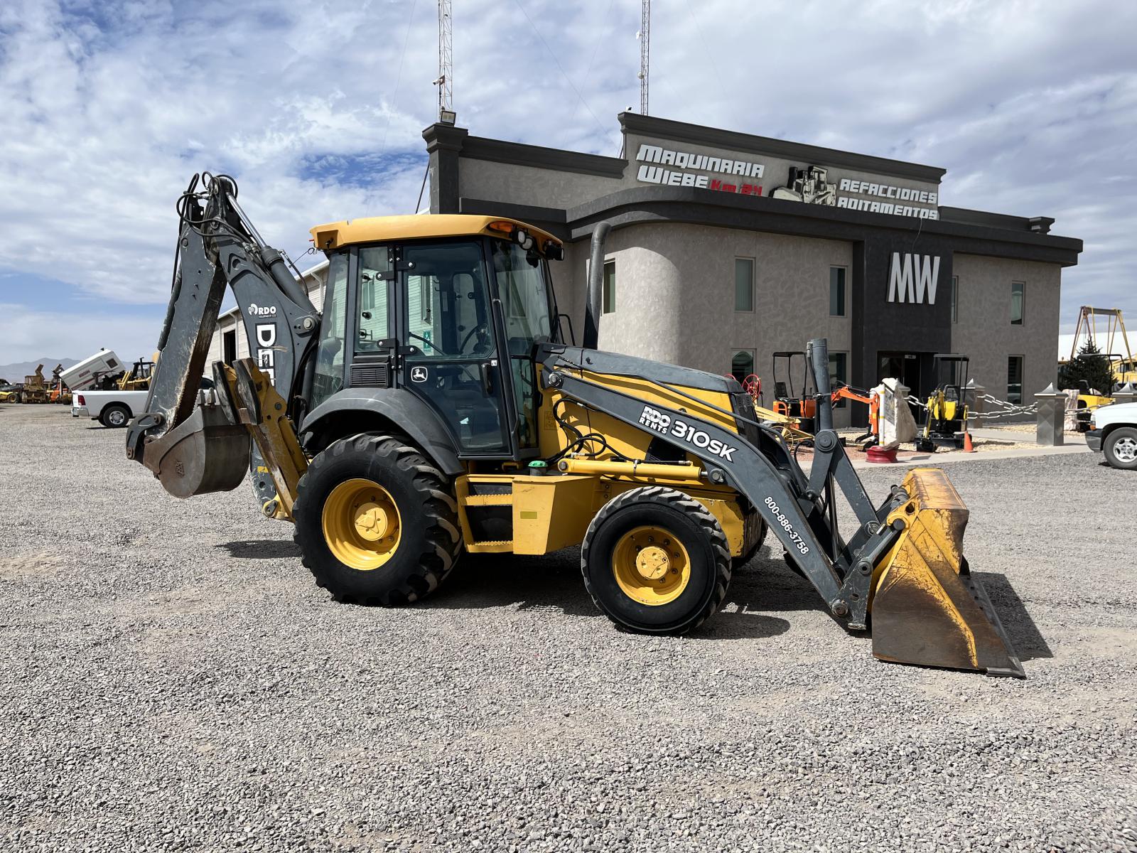 ./imagenes/INVOICE/2019/17364/RETROEXCAVADORA JOHN DEERE 310SK (1).JPG